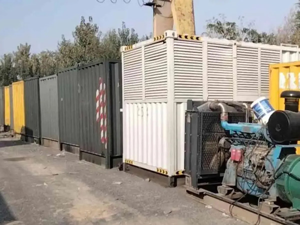 赛罕200KW柴油发电机机组每小时油耗是多少？