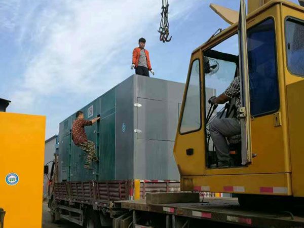 赛罕更换水冷式机油散热器密封件的操作流程是怎样的?